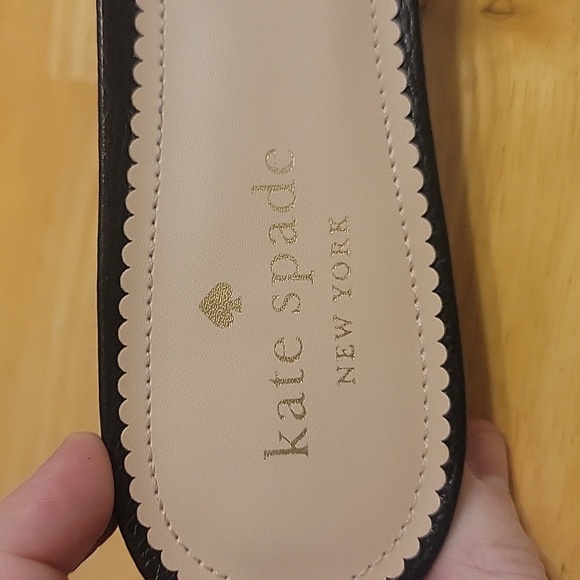 Kate Spade New York Ginger Sandals BRAND NEW - Picture 2 of 3